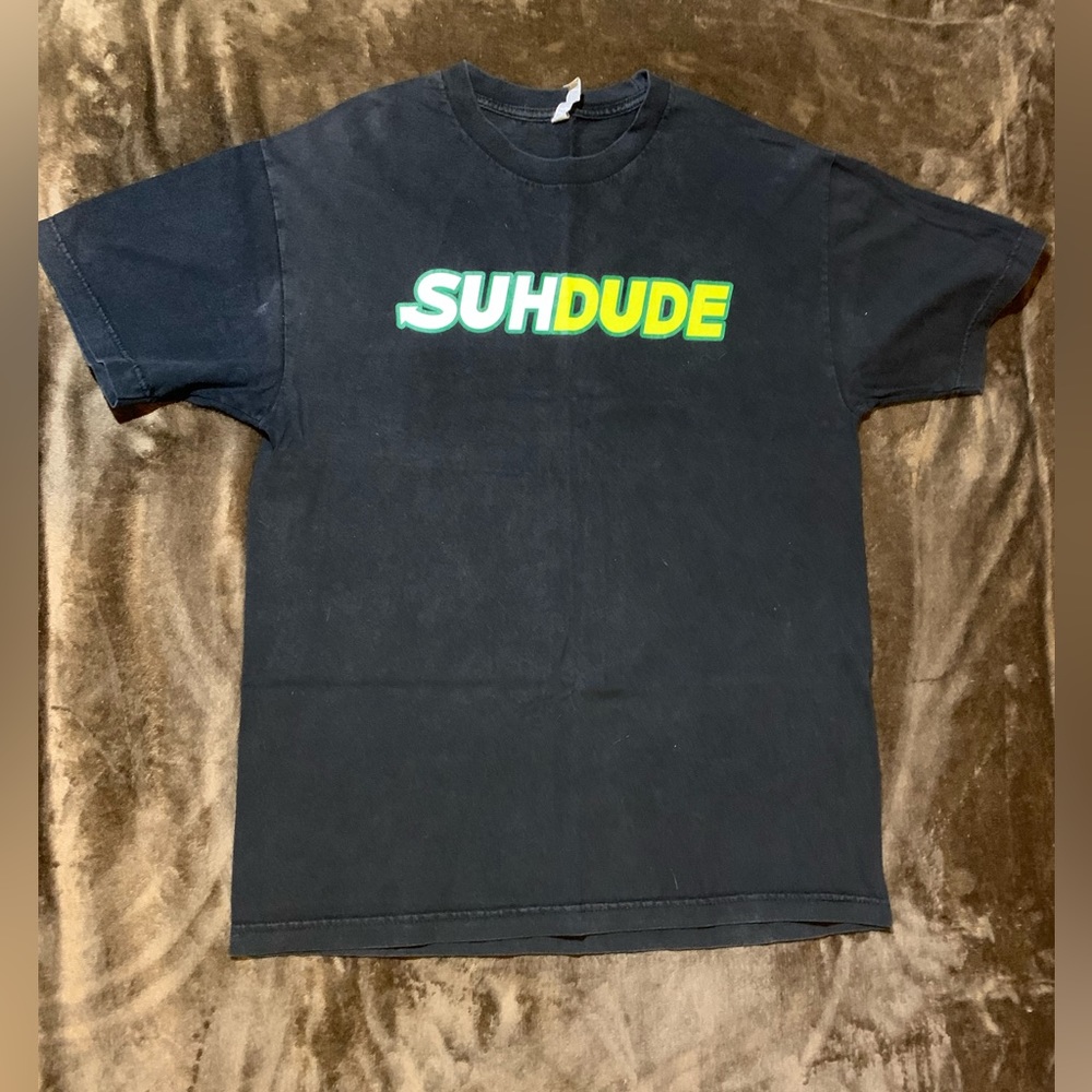 Getter suh dude subway graphic shirt